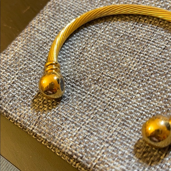 3/$25 gold magnetic bracelet - Picture 3 of 3